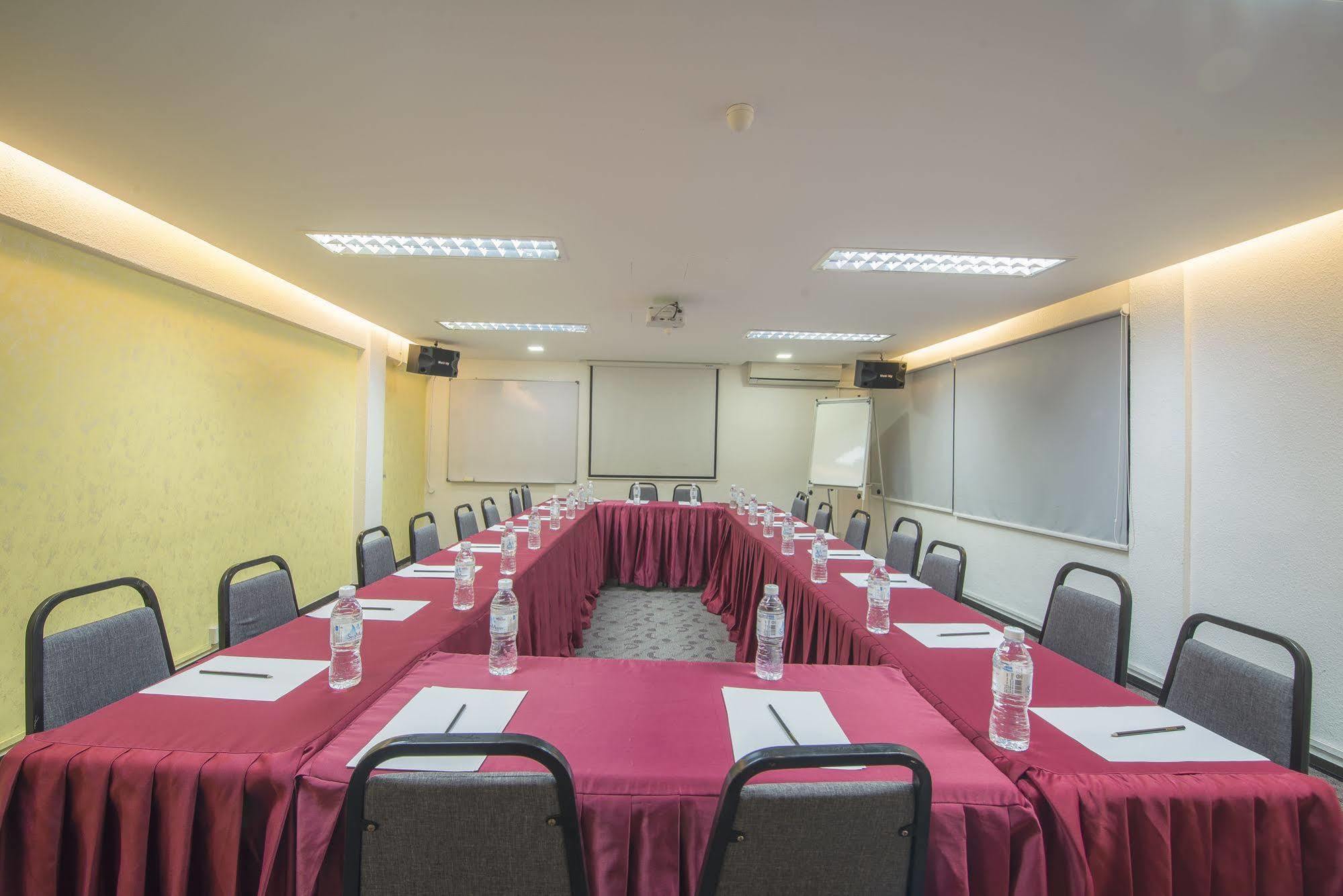 Ymca Penang Hostel Τζωρτζ Τάουν Εξωτερικό φωτογραφία
